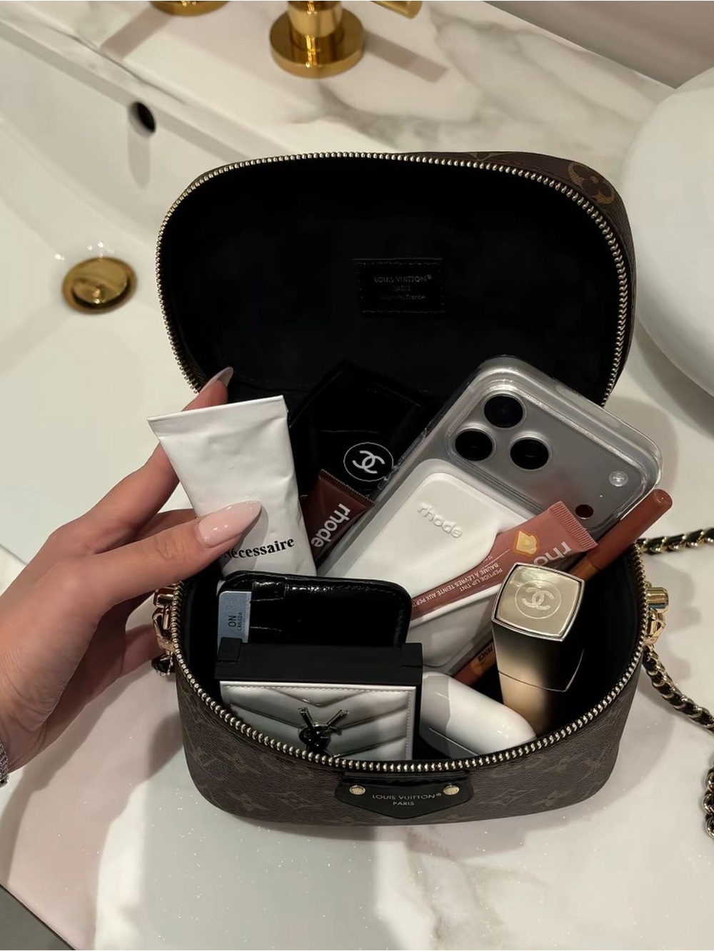 Louis Vuitton Monogram Cosmetic Vanity Case Brown - Picture 3 of 7